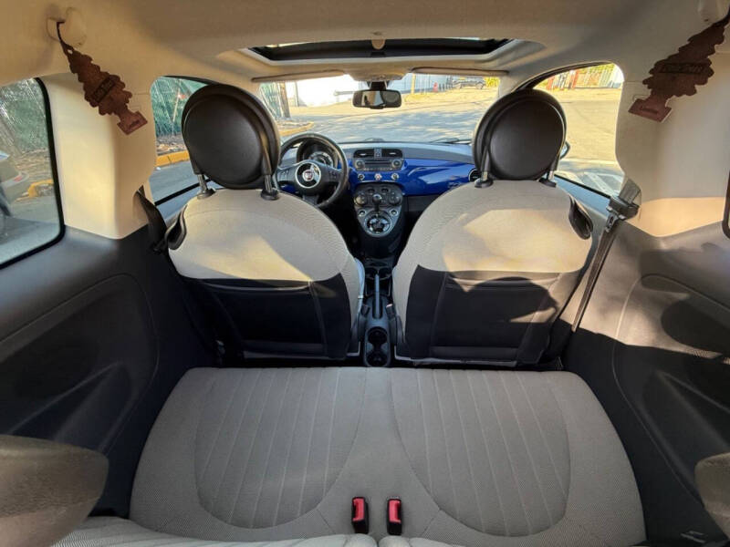 2012 FIAT 500 Lounge