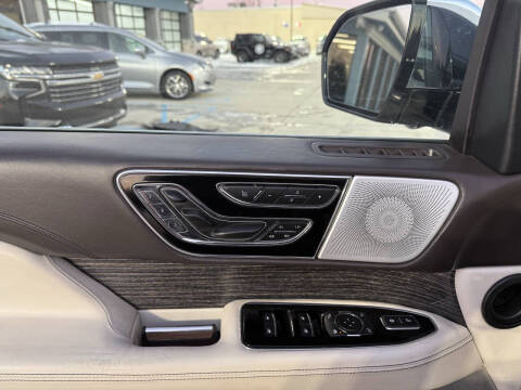 2019 Lincoln Navigator L Black Label