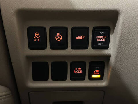 2013 Nissan Pathfinder Platinum