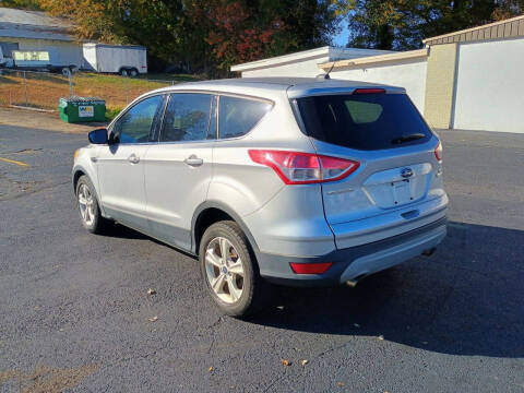 2015 Ford Escape SE