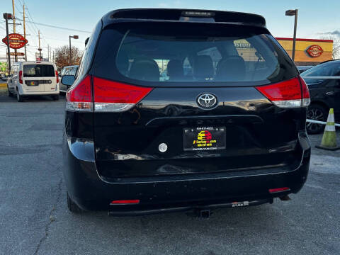 2014 Toyota Sienna L 7-Passenger