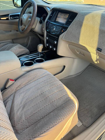 2013 Nissan Pathfinder SL