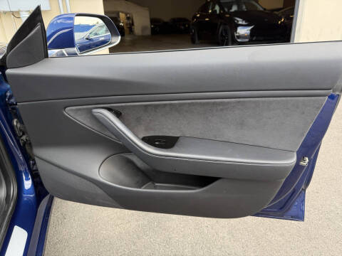 2018 Tesla Model 3 Mid Range