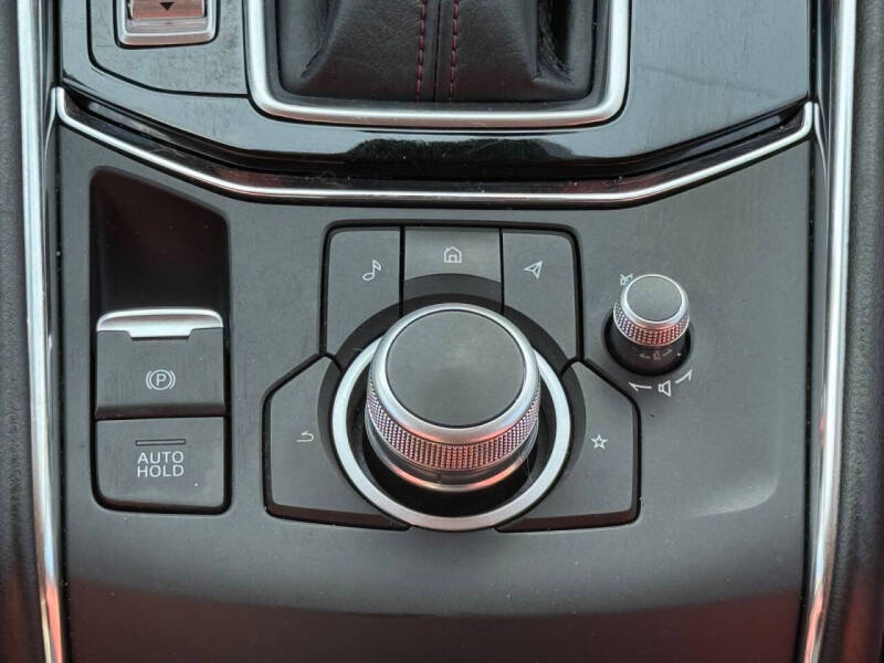 2021 Mazda CX-5 Carbon Edition