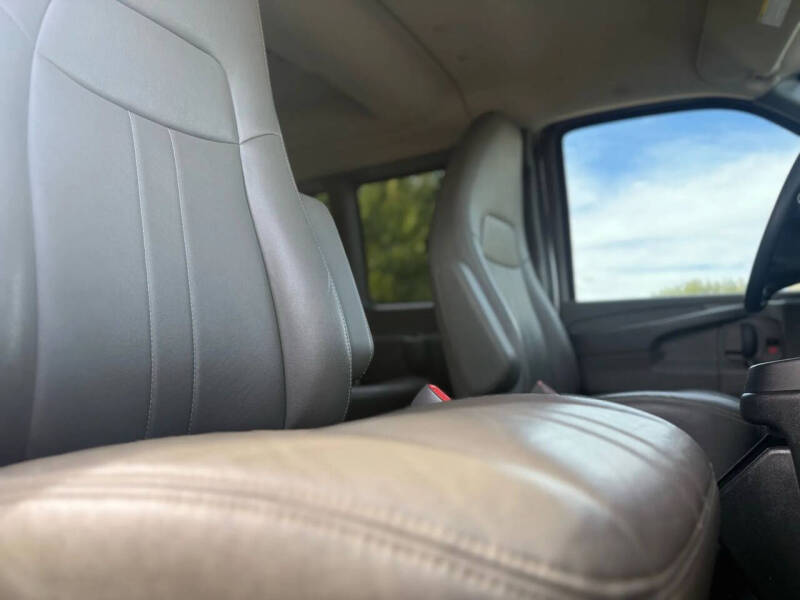 2014 Chevrolet Express LS 2500