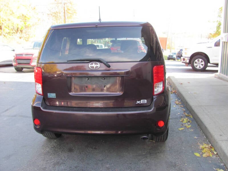 2012 Scion xB null photo 3