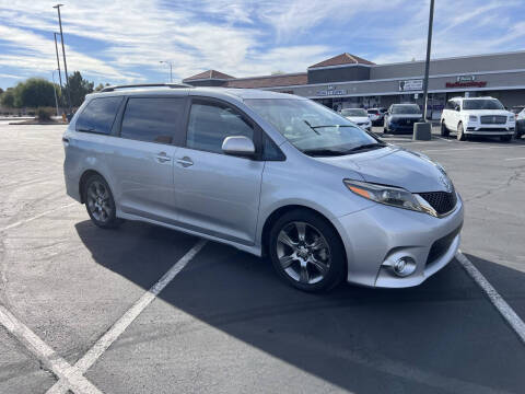 2016 Toyota Sienna SE Premium 8-Passenger
