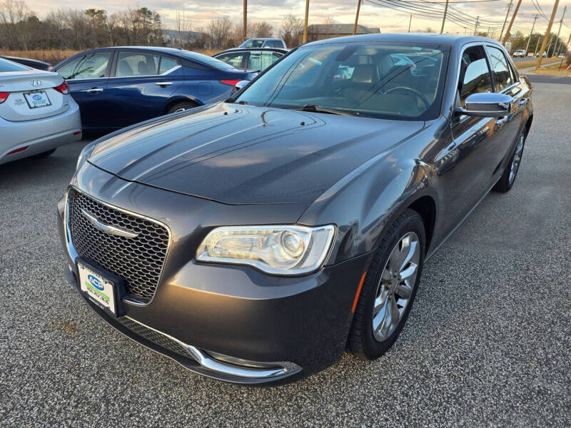 2017 Chrysler 300 C