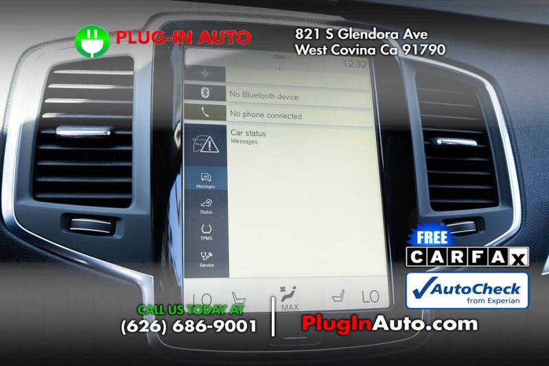 2016 Volvo XC90 T6 Momentum