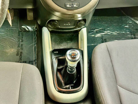 2012 Kia Soul +