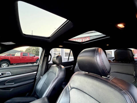 2017 Ford Explorer Sport