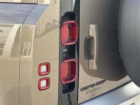 2024 Land Rover Defender 110 P400 S