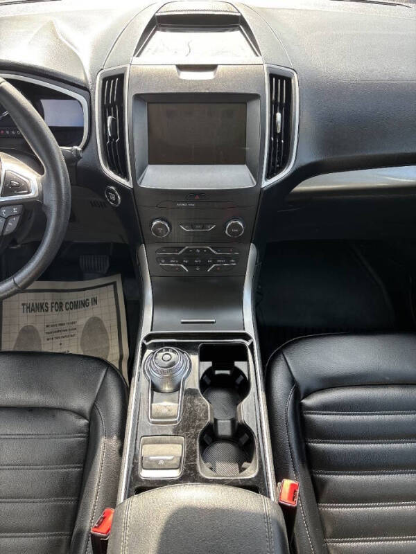 2020 Ford Edge SEL