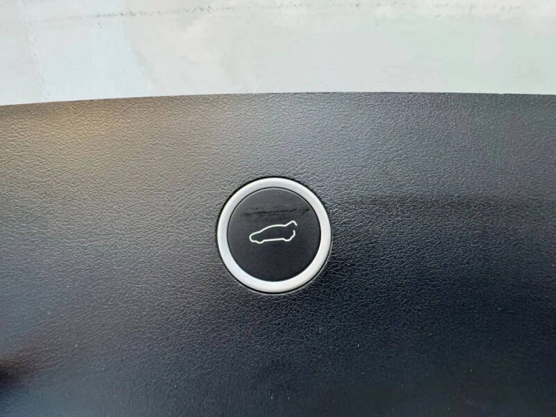 2019 Tesla Model X 75D