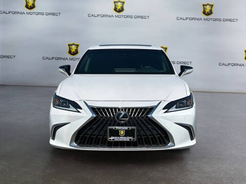 2023 Lexus ES 300h