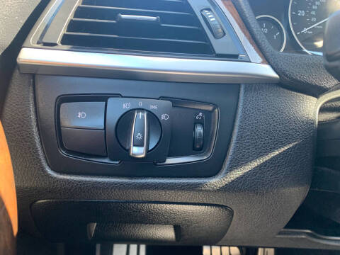 2015 BMW 3 Series 328i xDrive