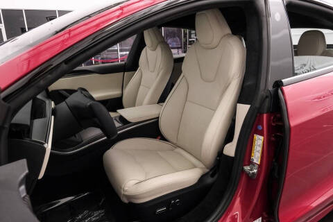 2021 Tesla Model S Plaid