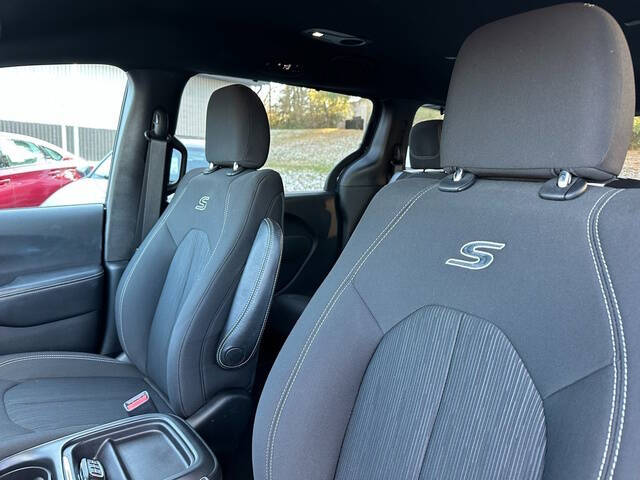 2018 Chrysler Pacifica Touring Plus