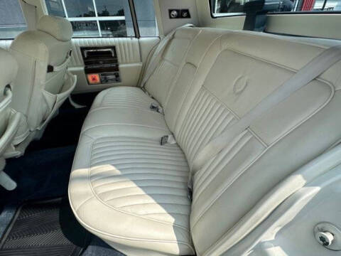 1989 Cadillac Brougham