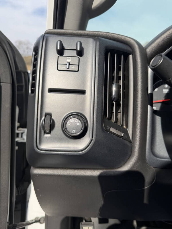 2018 Chevrolet Silverado 2500HD Work Truck