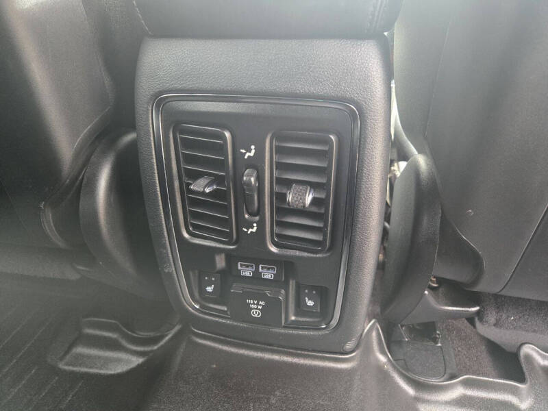 2018 Jeep Grand Cherokee Sterling Edition