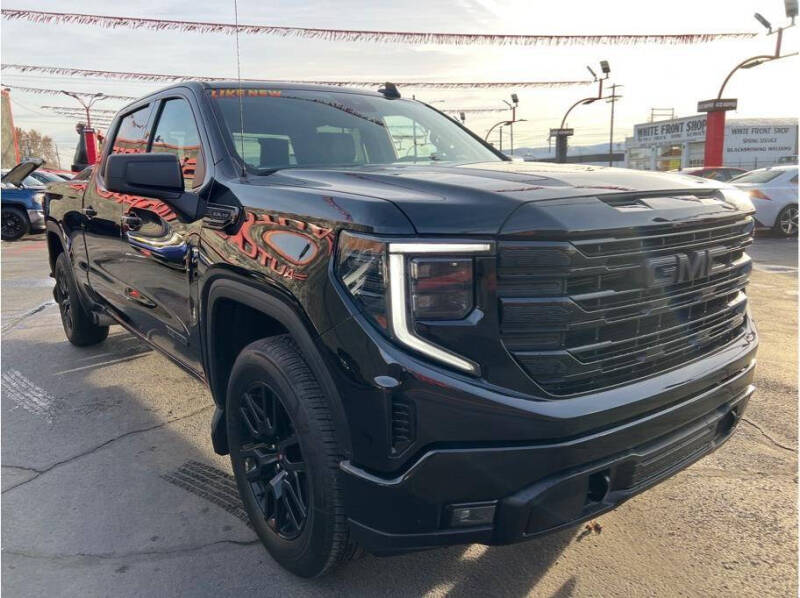 2022 GMC Sierra 1500 Elevation photo 11