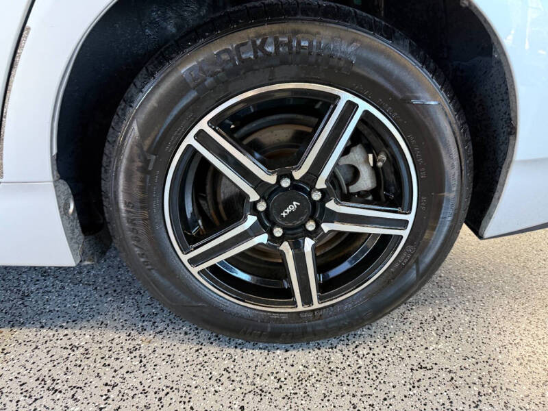 2011 Toyota Prius Two