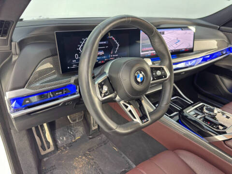 2023 BMW 7 Series 740i