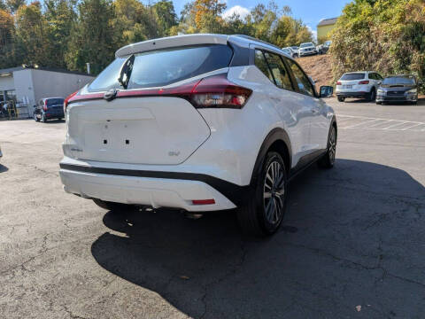 2023 Nissan Kicks SV
