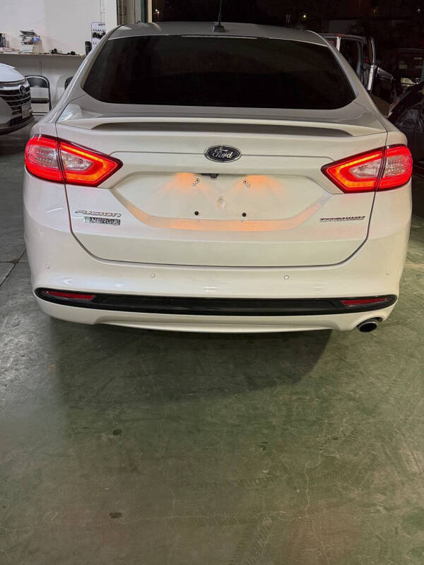 2014 Ford Fusion Energi Titanium