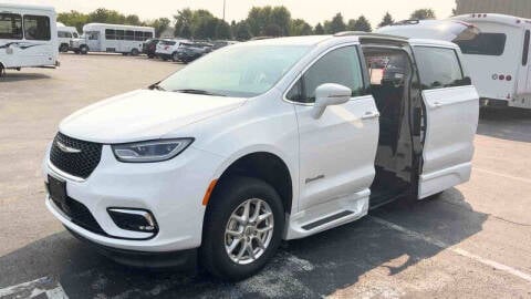 2022 Chrysler Pacifica for sale at A&J Mobility in Valders WI