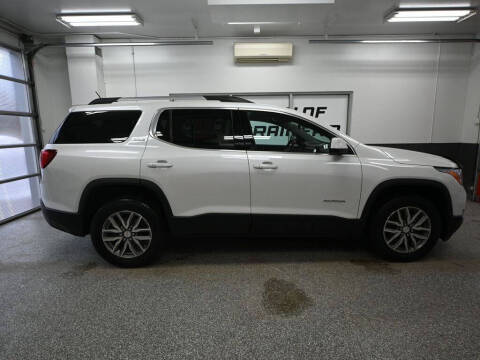 2017 GMC Acadia SLE-2