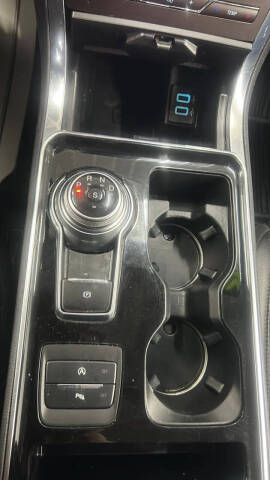 2020 Ford Edge Titanium