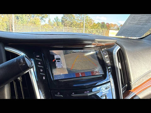 2018 Cadillac Escalade Luxury