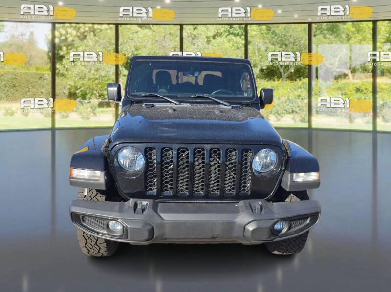 2021 Jeep Gladiator Willys