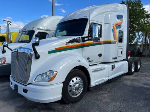 2018 Kenworth T680 for sale at The Auto Market Sales & Services Inc. in Orlando FL