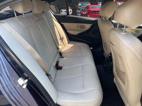 2017 BMW 3 Series 330i