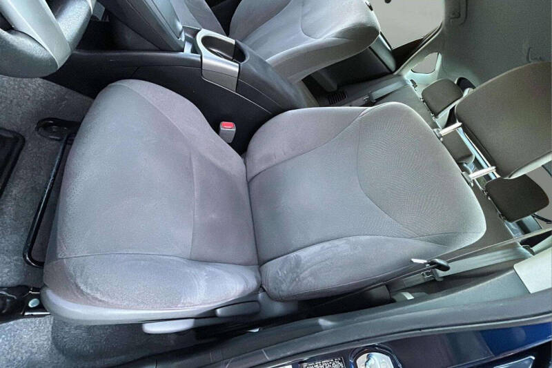 2015 Toyota Prius Three