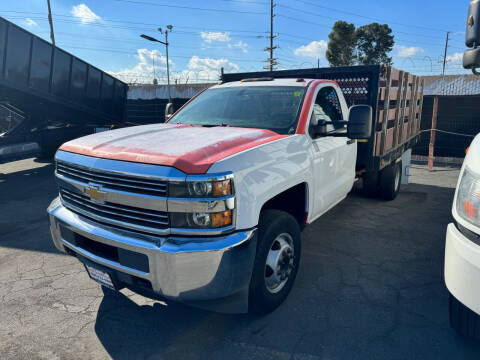 2017 Chevrolet Silverado 3500HD CC