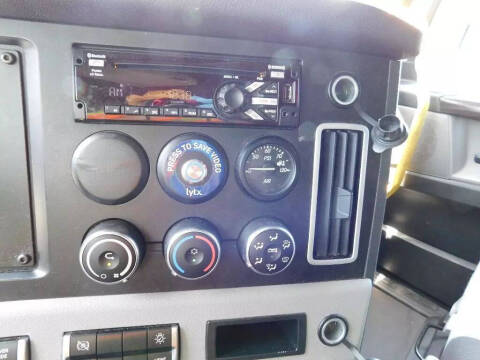 2022 Freightliner Cascadia