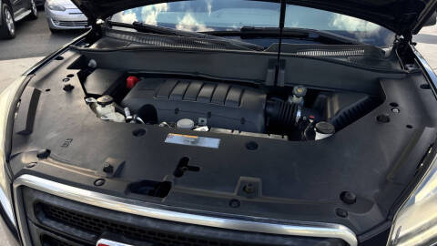 2016 GMC Acadia SLE-2