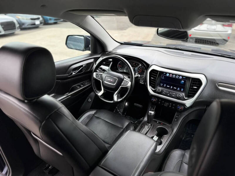 2019 GMC Acadia SLT-1