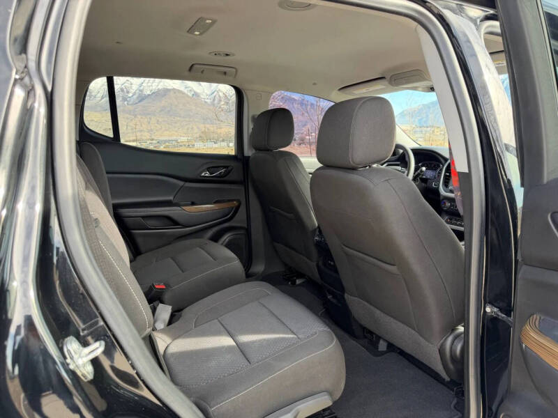 2021 GMC Acadia SLE