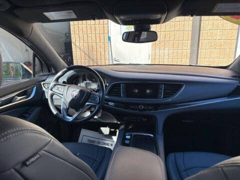 2024 Buick Enclave Essence