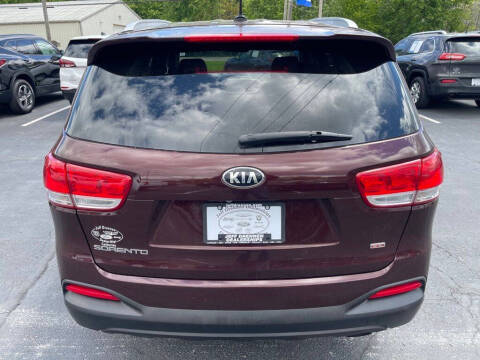 2017 Kia Sorento LX