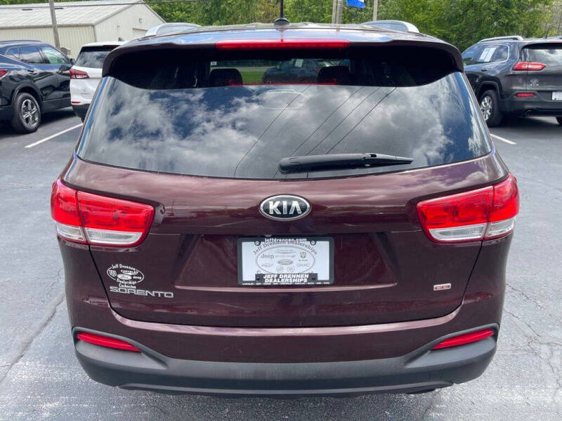 2017 Kia Sorento LX
