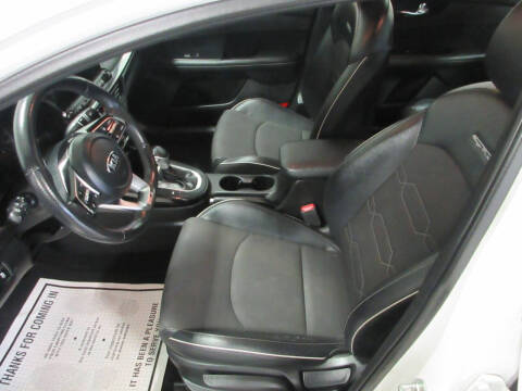 2020 Kia Forte GT Line