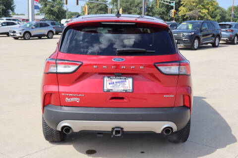 2022 Ford Escape Titanium