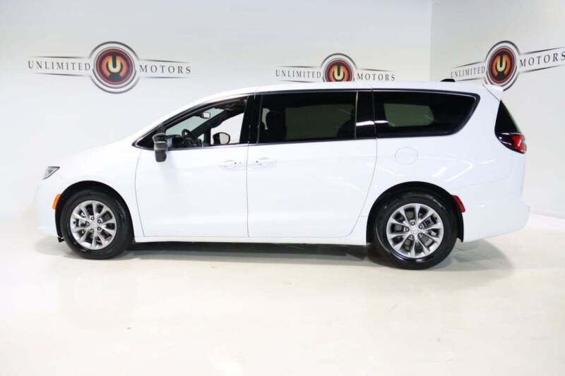 2026 Chrysler Pacifica Limited