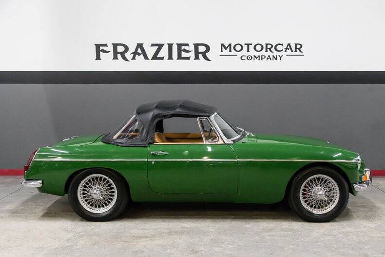 1967 MG RESTORED MG B